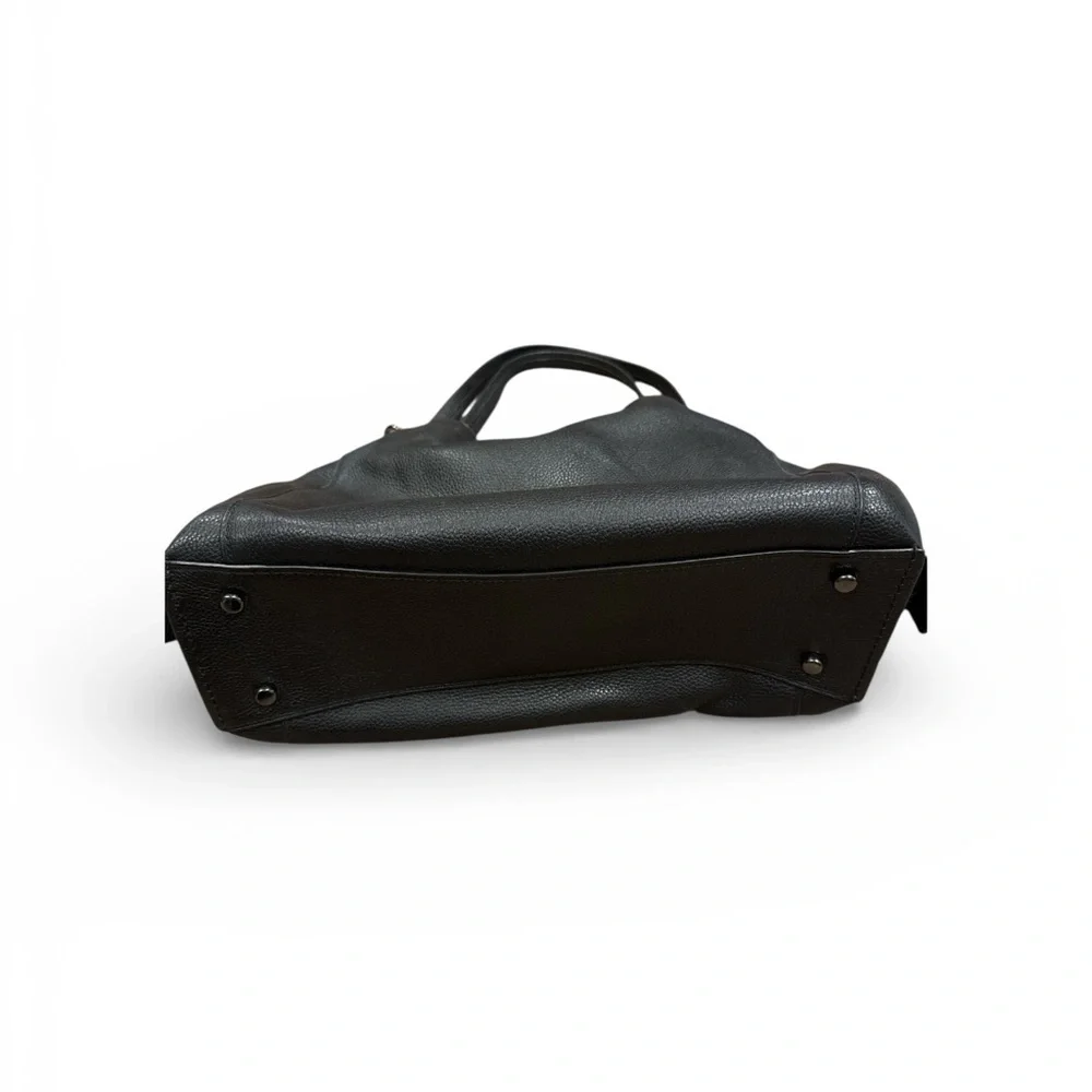 Coach Elegant Black Leather Tote Bag - Picture 2 of 7